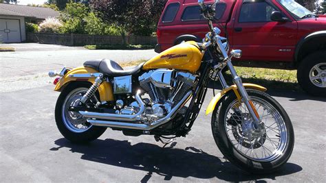 2005 Harley-Davidson® FXDC/I Dyna® Super Glide® Custom (Yellow), Renton, Washington (559655 ...