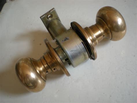 doorknob - Old Schlage Door Knob - Home Improvement Stack Exchange