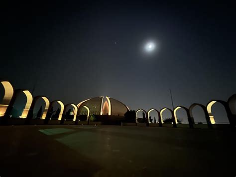 National monument. Islamabad : r/islamabad