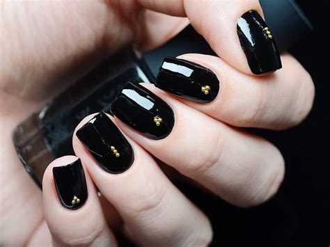 The Best Black Nail Polishes | Makeup.com