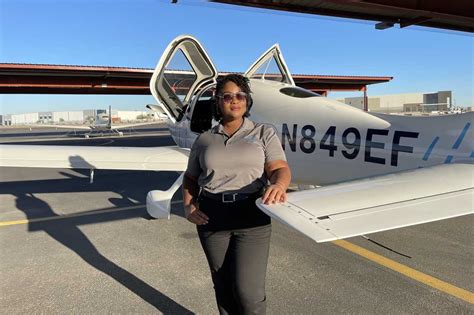 United Airlines' new flight school is training women of color to become ...