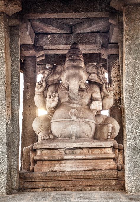 Premium Photo | Ganesh statue in Hampi