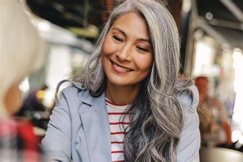 Herringbone Highlights for Gray Hair Are Genius—Here's Why