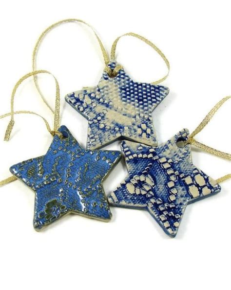 25 Great Ceramic Christmas Ornaments You Can't Miss - MagMent