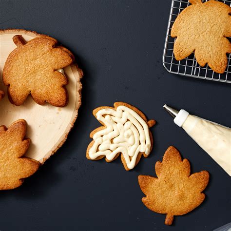 Martha's Maple Leaf Cookies Couldn't Be More Beautiful (Or Delicious ...