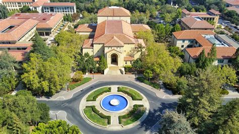 The Villages Hiking Club: Tour of the Stanford University Campus