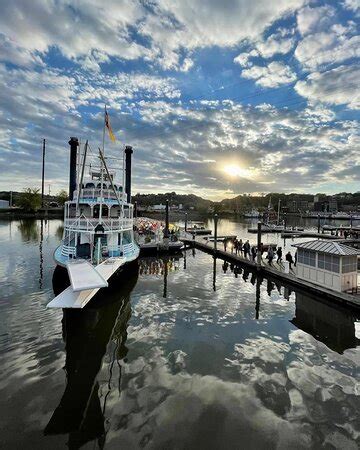 RIVERBOAT TWILIGHT (Le Claire): Ce qu'il faut savoir pour votre visite