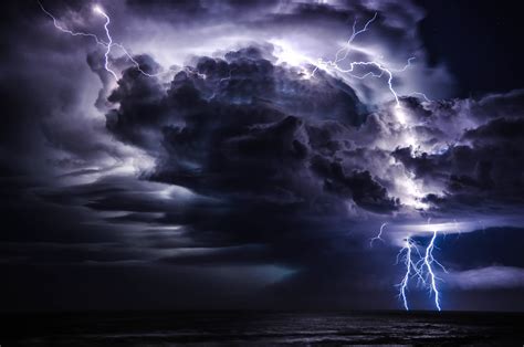 desktophdwallpaper.org | Lightning storm, Lightning sky, Sky and clouds