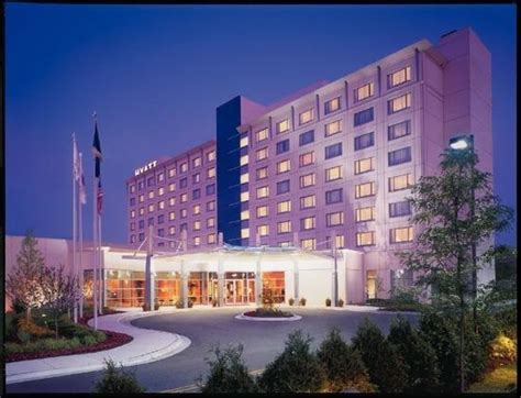 Hyatt Rosemont $136 ($̶1̶6̶4̶) - Prices & Hotel Reviews - IL - TripAdvisor