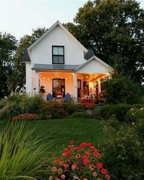 26+ This Small Charming House is Perfect #chamringdreamhouse #dreamhousedesign #dreamhouseideas ...