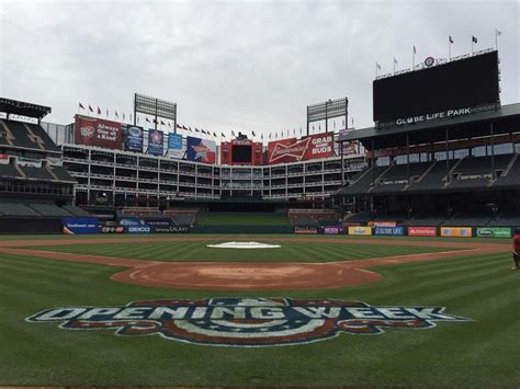 What to Eat at Globe Life Park, Home of the Texas Rangers - Eater Dallas