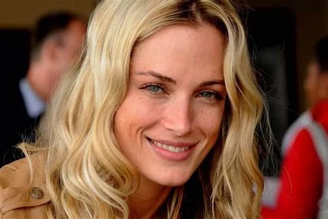 Reeva Steenkamp's family pay tribute on her birthday as Oscar Pistorius ...