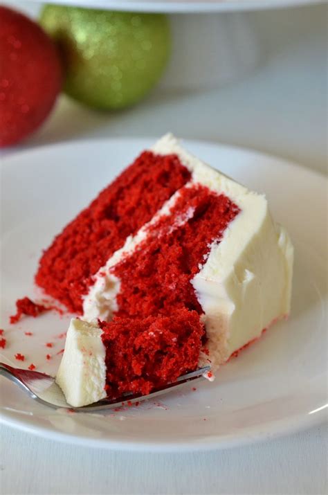 Red Velvet Cake with Cream Cheese Frosting - Life In The Lofthouse