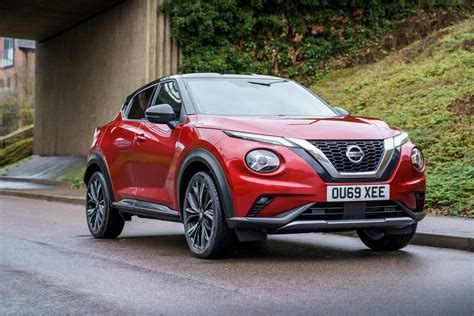 2020 Nissan Juke Tekna + Review