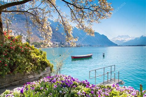 Montreux Riviera of Lake Geneva Stock Photo by ©MichalLudwiczak 71177675