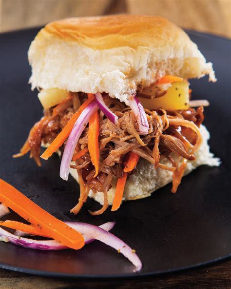 Hawaiian Pulled Pork Sliders - Eat Smart Be Well