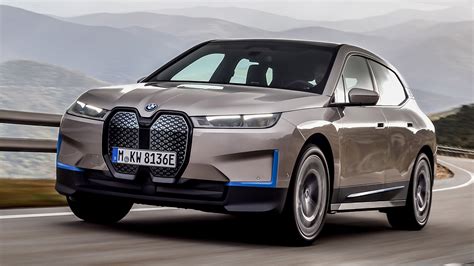 New 2021 BMW iX electric SUV revealed with 376-mile range | Auto Express