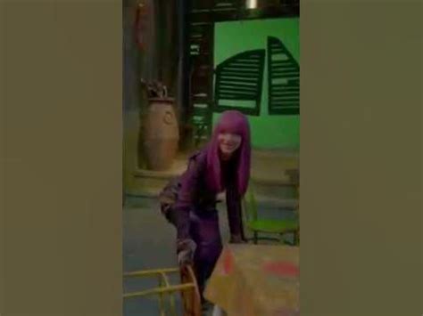 Descendants - Bloopers 🤣 - Dove Cameron, Sofia Carson and others #descendants #descendants2 # ...