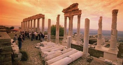 The Library of Pergamum (Pergamon) is Founded : History of Information