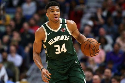 Giannis Antetokounmpo Biography, Age, Wiki, Height, Weight, Girlfriend ...