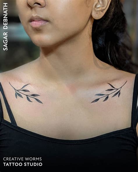 Small Collar Bone Tattoo | Tatuagem mulher, Tatuagem, Tatoo