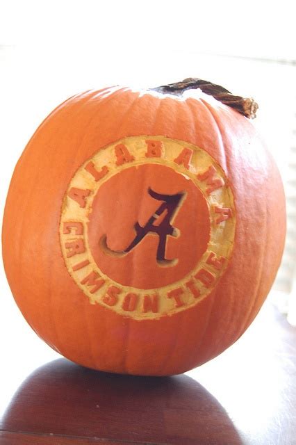 17+ best images about Alabama Pumpkins on Pinterest | Halloween pumpkin carvings, Football and ...