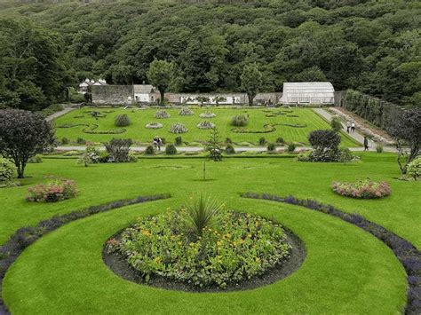 Walled Victorian Garden - Kylemore Abbey ⋆ Expert World Travel