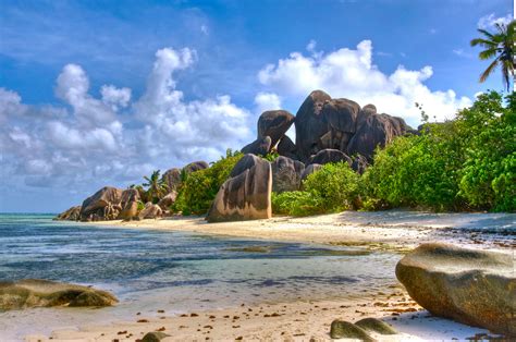 These Seychelles Beaches Will Give You Serious Wanderlust - This Way To ...