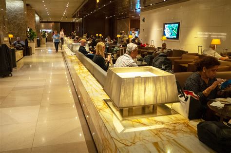 Singapore Airlines Business Class Lounge T3 Changi Review | Mapworld