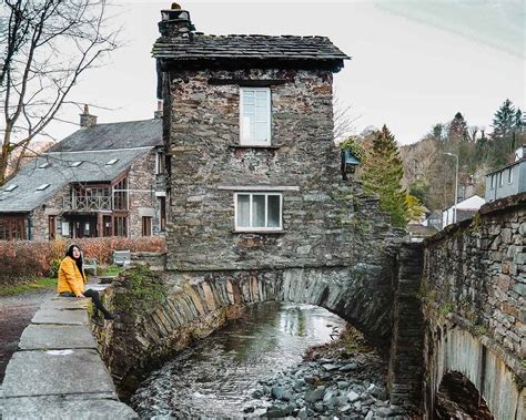 The Bridge House Ambleside - 8 Incredible Facts About This Quirky House In The Lake District