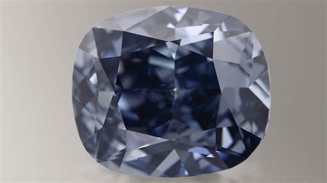 The Blue Moon Diamond up for Auction at Sotheby’s | Architectural Digest