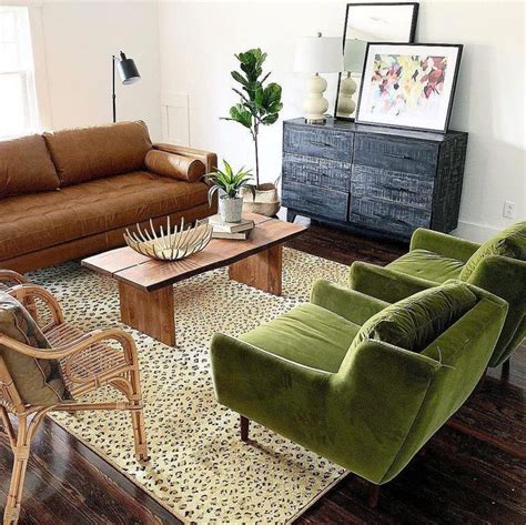 Tips That Help You Get The Best Leather Sofa Deal | Green couch living room, Living room green ...