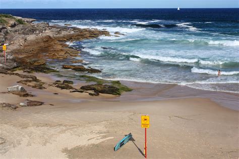 Sydney - City and Suburbs: Maroubra Beach