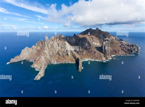 Aéreas, brazil, water, airview, sky, Trindade and Martim Vaz island Stock Photo: 65460746 - Alamy