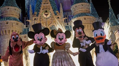 Re-Cap of New Year's Events at Walt Disney World - MickeyBlog.com