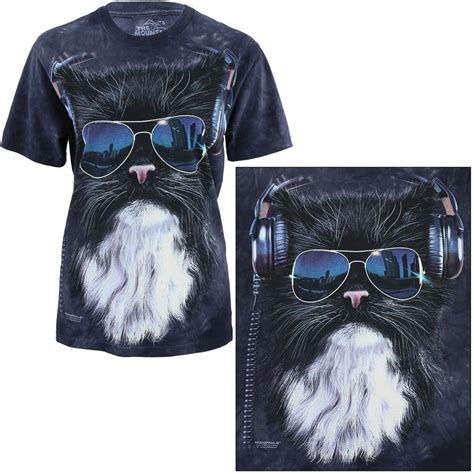 Cool Cat T-Shirt | Cat tshirt, Cool cats, Cats