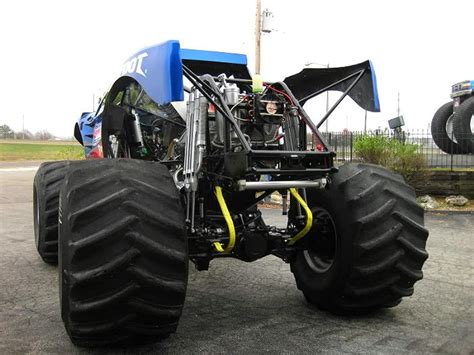 Bigfoot #18 - Desert Truck Meets Monster Truck