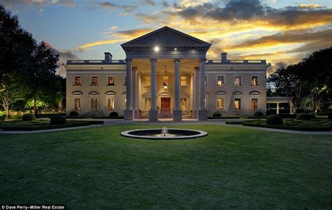 Dallas 'White House' replica mansion sells for whopping $11million ...