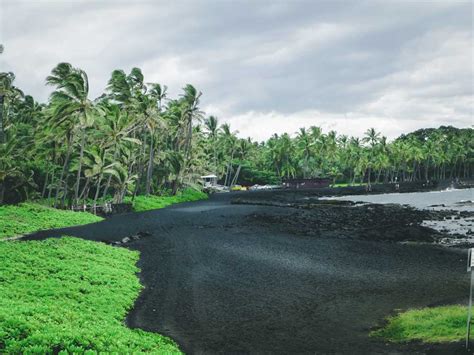 Punaluu Black Sand Beach Kona | Must See & How to Find in Hawaii