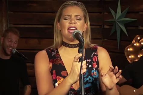 Lauren Alaina Shares Stellar Cover of Brooks & Dunn Classic