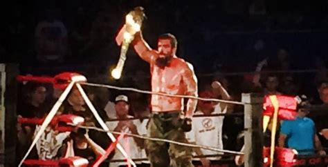 Jay Briscoe Wins The ROH World Heavyweight Championship - StillRealToUs.com