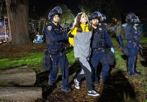 Photos: People's Park in Berkeley cleared in dead of night