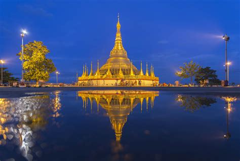 Shwe Dagon Pagoda - Best Decorations