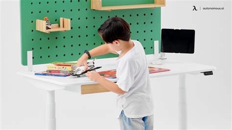 The 3 Best Height Adjustable Desk for Kids