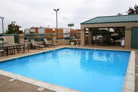 Hampton Inn Killeen $99 ($̶1̶0̶9̶) - UPDATED 2018 Prices & Hotel ...