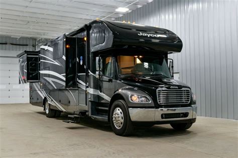 Freightliner Class C Diesel Motorhome