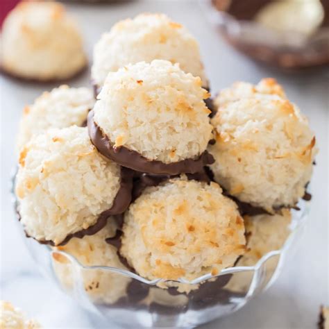 Coconut Macaroons – HouseholdCooking.com