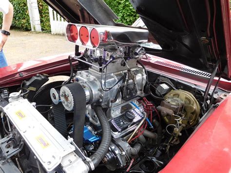 Supercharged Chevrolet Nova SS engine | Fr : Moteur de 350 c… | Flickr