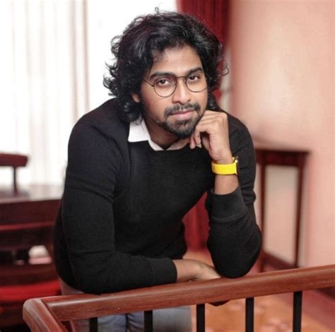 VJ Kathirravan (Bigg Boss Tamil 6) Wiki, Age, Girlfriend, Family ...