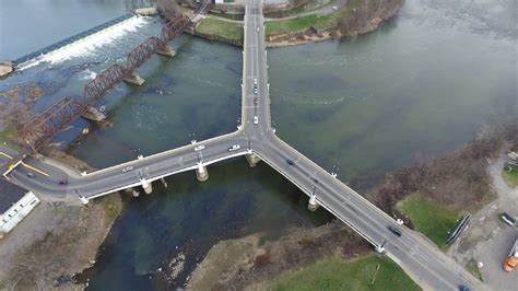 The Zanesville Y-Bridge is a historic Y-shaped three-way bridge that ...